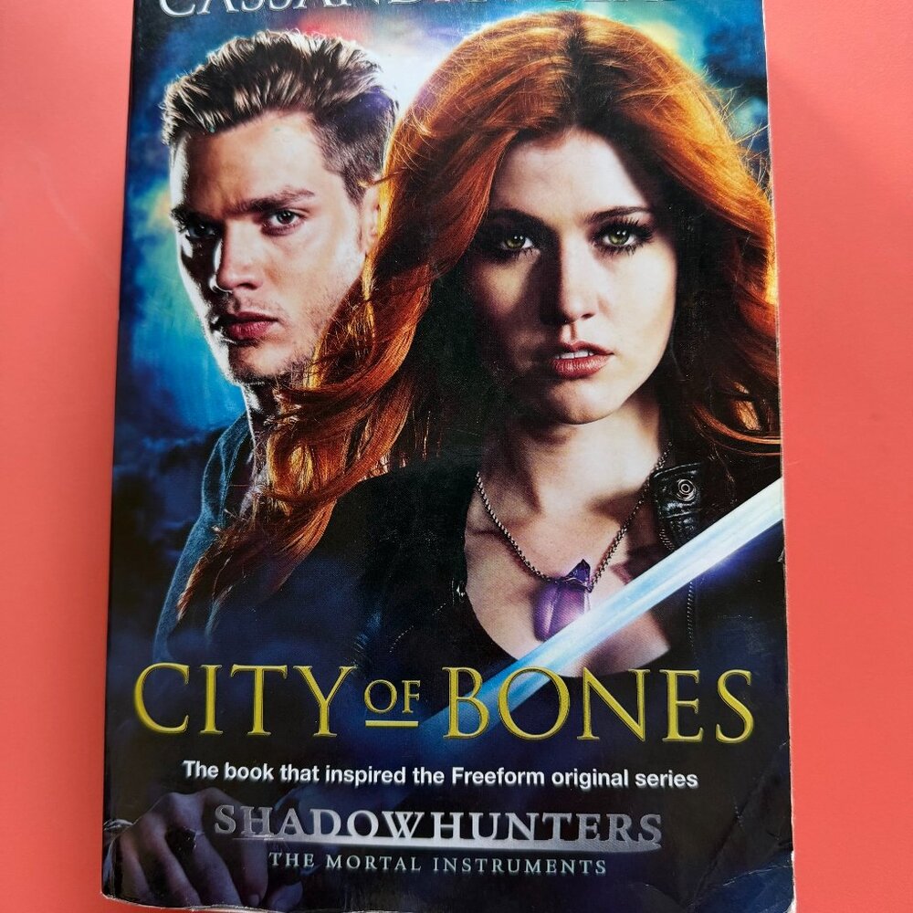 "Shadowhunters: The Mortal Instruments" Series (includes first 2 books)